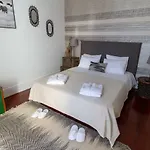 Santo Antonio's 3*