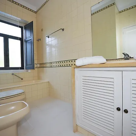 Santo Antonio's 3* Cascais