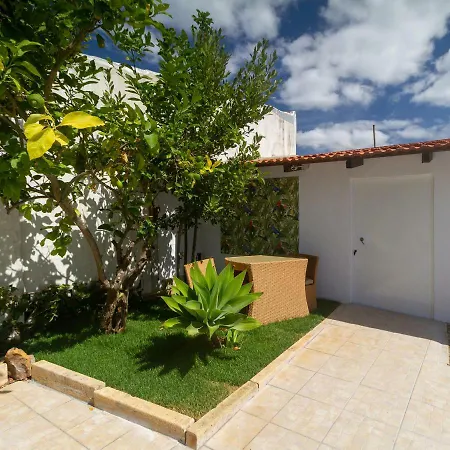 Santo Antonio's Gasthof Cascais