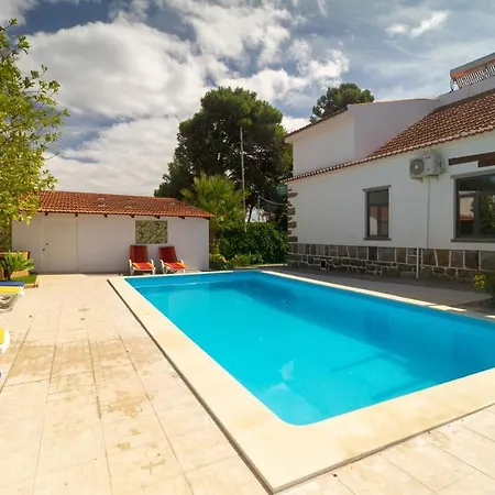 Santo Antonio's 3*
